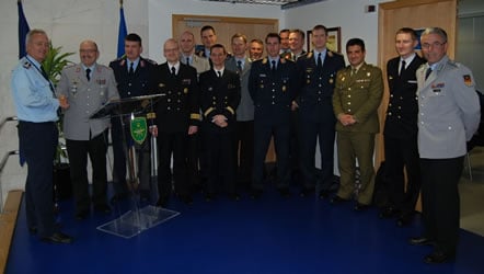 V13-001-1.jpg