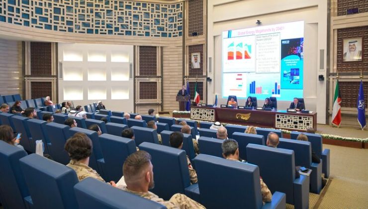 httpswww.nato.intcpsennatohqnews_211450.htm.jpg